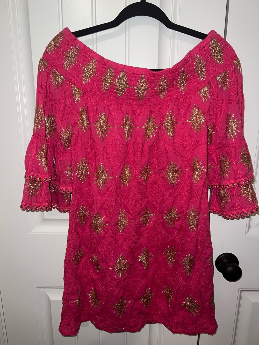 Boston Proper Off-Shoulder Fuchsia Dress with Gold Embroidery size XS - Picture 9 of 10